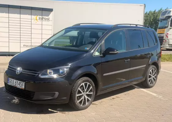 Volkswagen Touran for rent in Poland